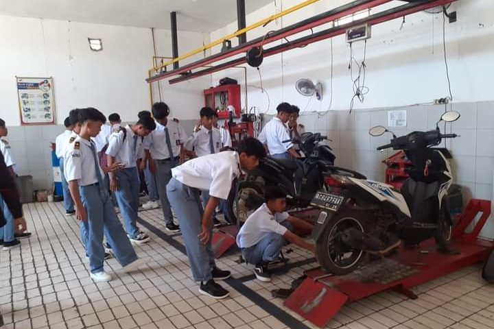 WhatsApp Image 2024-10-30 at 08.38.52